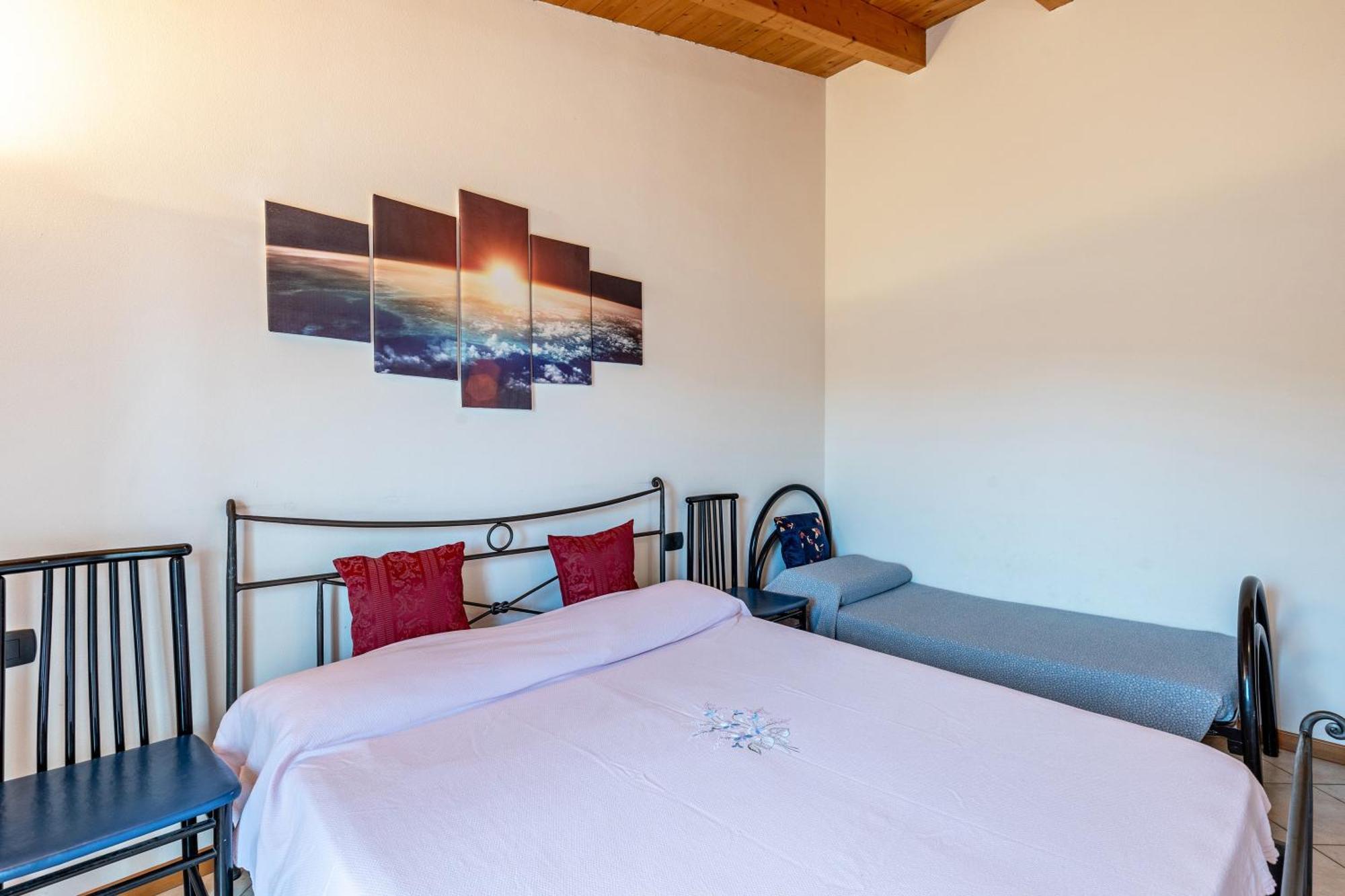 Residence La Corte Near Gardaland Castelnuovo del Garda Esterno foto